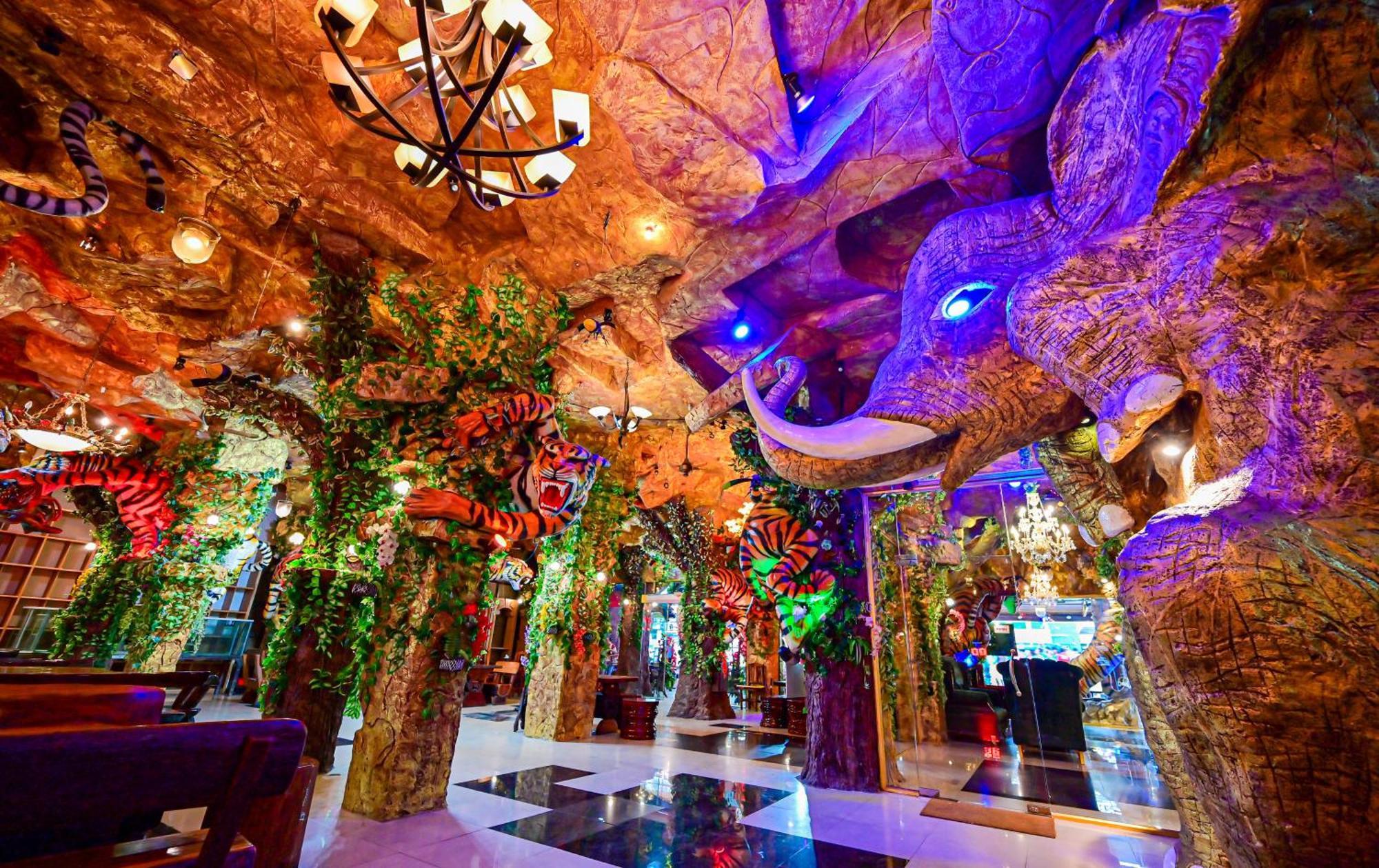 Tiger Complex Hotel Patong Kültér fotó
